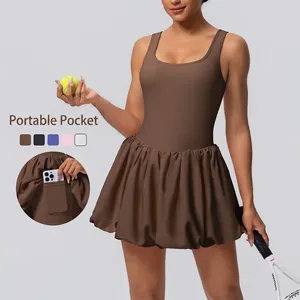 Damen Ärmelloses Sport Tennis Kleid Mit Integrierter Shorts Und Taschen Polyester Spandex Plissiertes Mini Gym Laufkleid