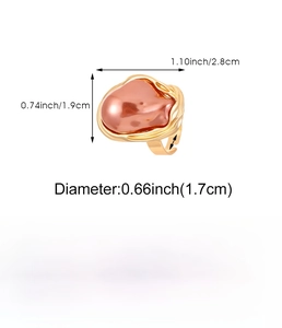 Detailed size specifications for gold alloy baroque pearl ring with 1.7cm diameter