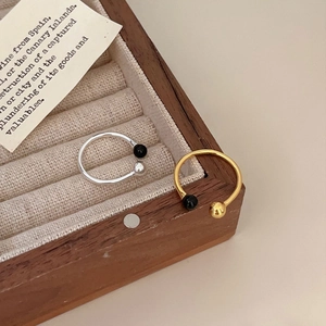 S925 sterling silver open ring with black onyx bead in silver and gold finishes