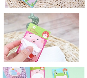 Detail of cute animal sticky notes in 200pcs pack featuring pink pig and frog designs