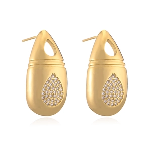 Luxe 18K vergulde druppel oorbellen met sprankelende zirkonia stenen voor dames, paar