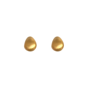 Minimalist 18k gold plated brushed metal teardrop stud earrings on white background