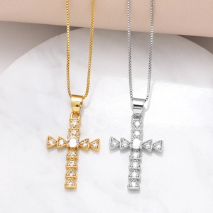 Cross Pendant Necklace Copper Inlaid Zircon Gold Plated Fashion Clavicle Chain Jewelry For Women