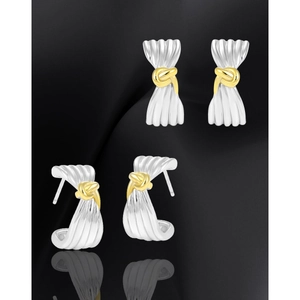 French style S925 silver knot earrings with bi-color texture and gold accents