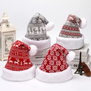 Bonnet de Noël en Tricot Nordique Avec Bordure en Peluche Motif Renne Flocon de Neige Bonnet de Père Noël pour Fête