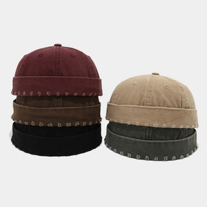 Bonnet docker vintage en coton délavé sans bord avec bords usés en plusieurs couleurs