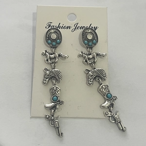 Boucles d'oreilles western vintage avec botte, cheval et perles turquoise en argent mat