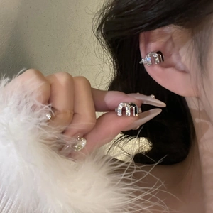 Sparkling zircon Letter M silver ear cuff earrings for women with non-pierced clip-on style