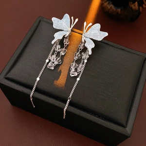 Boucles d'oreilles papillon en argent s925 avec dégradé bleu et longues pampilles