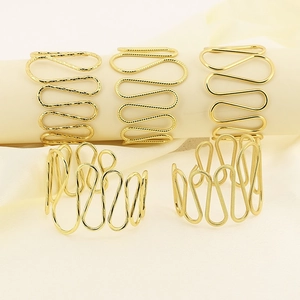 Exaggerated Irregular Wave Curved Stainless Steel Open Bangle For Women Fashion Geometric Gold Plated Cuff Bracelet Jewelry