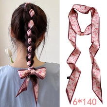 Detail of pink floral headband featuring cherry blossoms and animal motifs, size 6x140cm
