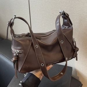 Women PU Leather Underarm Shoulder Bag Large Capacity Grommet Strap Decorative Side Zippers Retro Trendy Crossbody