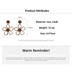 Spécifications de taille pour les boucles d'oreilles fleurs en tissu imprimé léopard