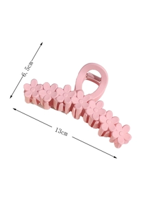 Detailed size view of a 13cm large pink flower hair claw clip with dimensions