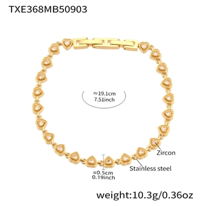 Spécifications de taille pour bracelet à maillons cœur doré avec mesures de longueur