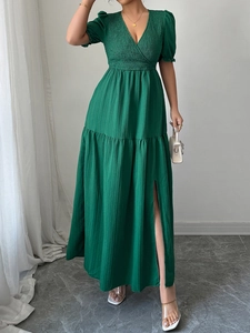 Robe Maxi Élégante Pour Femmes Avec Col En V Manches Bouffantes Plissée Couleur Unie Fente Latérale Taille Haute Longue