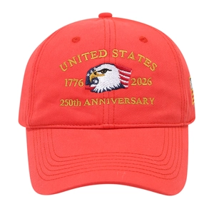 Rote Baseballkappe mit Stickerei zum 250. Jahrestag der USA 1776-2026 und Adler