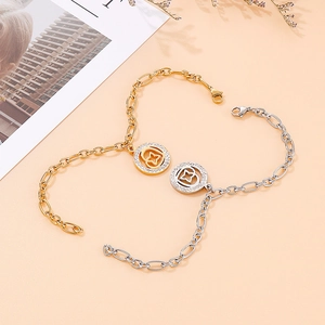 Exaggerated titanium steel chain bracelet with heart rhinestone and star charm pendant