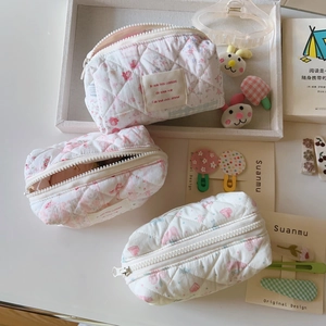 Trousse De Maquillage Fleurie En Coton Matelassé Pochette Cosmétique Rembourrée Organisateur De Voyage Pour Femmes