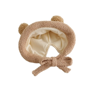 Plüschige Winter-Strickmütze für Babys mit zwei Ohren und Bindeband in Hellbraun
