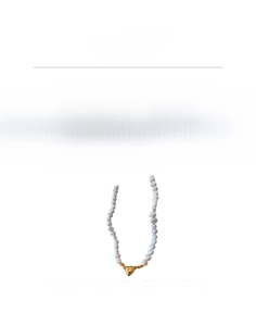 Detail view of heart pendant freshwater pearl necklace with 43.5cm chain length