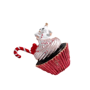 Broche de cupcake de Noël festive avec crème en émail et canne de bonbon sur alliage