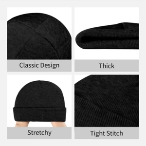 Vues détaillées de la texture épaisse et de la grande élasticité du bonnet noir en maille