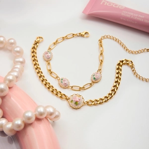 Retro gold plated chain bracelet and necklace set with pearl accents and floral tray