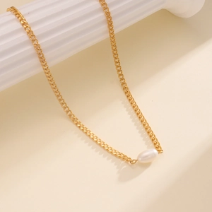 18k gold plated stainless steel Cuban chain necklace featuring a white freshwater pearl