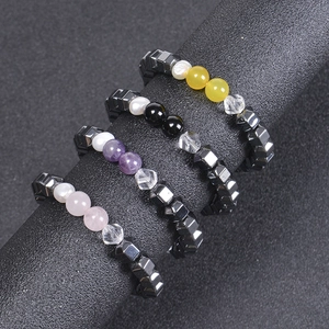 8mm crystal agate and freshwater pearl beaded bracelets set in four vibrant colors