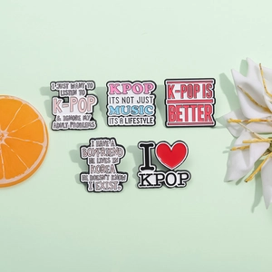 Five-piece set of colorful K-pop enamel pins with creative music slogans for bags and jackets