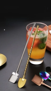 Close-up of 304 stainless steel straw spoon with square and pointed shovel head design