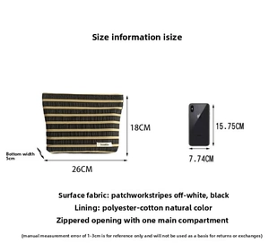 Size chart for striped toiletry bag measuring 26x18x5cm with smartphone size comparison