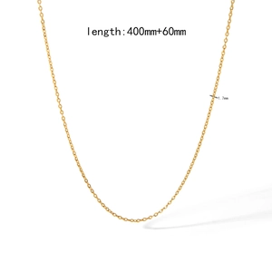 Detailed view of 18K gold plated Figaro chain with 400mm+60mm length and 1.7mm width