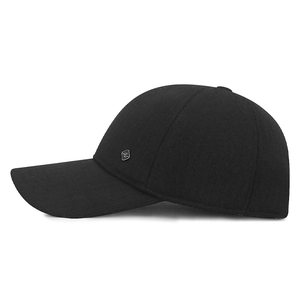 Classic black winter baseball cap for men featuring a textured fabric and metal diamond logo