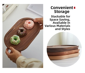 Macro-opname van stapelbare ovale houten dienbladen met diverse houtnerven