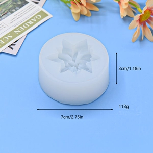 Christmas holly leaf silicone mold for fondant and chocolate with 7cm diameter and 3cm height