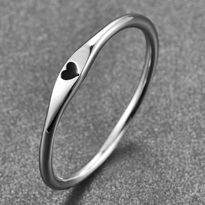 Minimalist Heart Ring Stainless Steel Black Enamel Love Band Slim Stackable Jewelry For Women Chic Fashion Accessories
