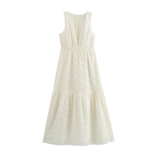 Women Sleeveless Deep V-Neck Lace Maxi Dress Elegant French Style Ivory White Solid Color High Waist Long Skirt