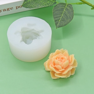 Flower shaped silicone mold for DIY fondant cake and chocolate mousse baking crafts