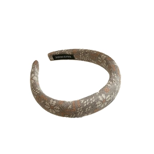 Retro woven floral headband with padded high top design in gray and beige tones