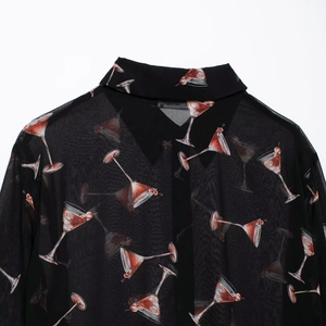Chemise française en mousseline à imprimé cocktail noir avec col boutonné élégant