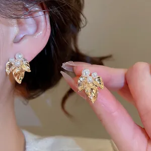 Boucles D'oreilles Feuilles Élégantes Avec Künstliche Perles D'imitation Strass Tige En Argent Sterling 925 Vintage Pour Femmes