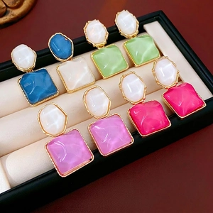 Geometric Resin Dangle Earrings With 925 Sterling Silver Earring Post Alloy Gold Plated Retro French Style For Women