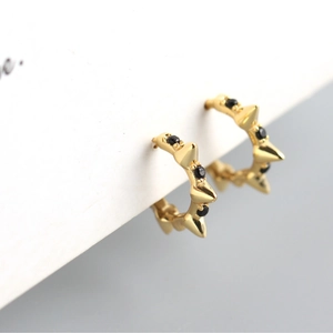 925 Sterling silver gold-plated huggie earrings with spikes and black zircon stones