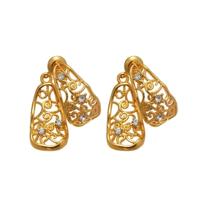 Boucles d'oreilles vintage en forme de goutte dorée avec cristaux et design ajouré