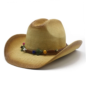 Chapeau de cowboy en paille avec perles ethniques et bord large de style western