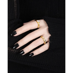 Irregular bubble texture S925 silver rings with clear gemstone on model hands