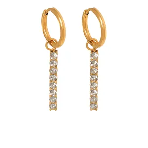 Orecchini A Cerchio Con Barra Geometrica Acciaio Al Titanio Placcato Oro 18K Zirconia Gioielli Di Moda Donna