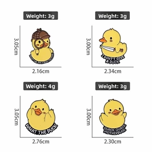 Spécifications de taille et poids pour lot de quatre broches canard émaillé jaune